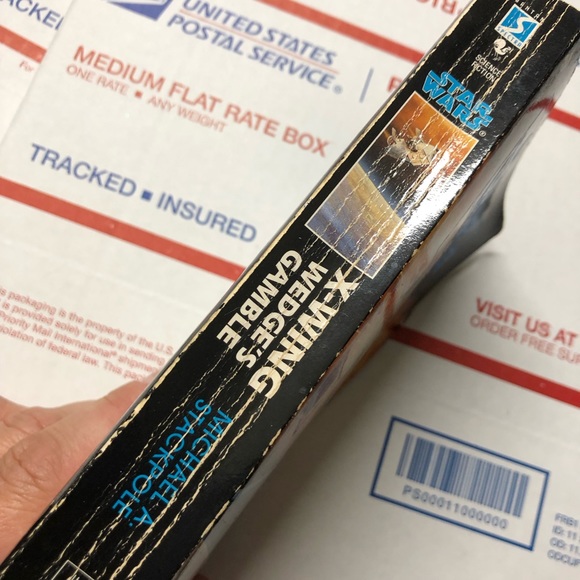 Wedge's Gamble: Star Wars Legends (X-Wing)...
Series #2 by Michael A. Stackpole - Picture 7 of 13